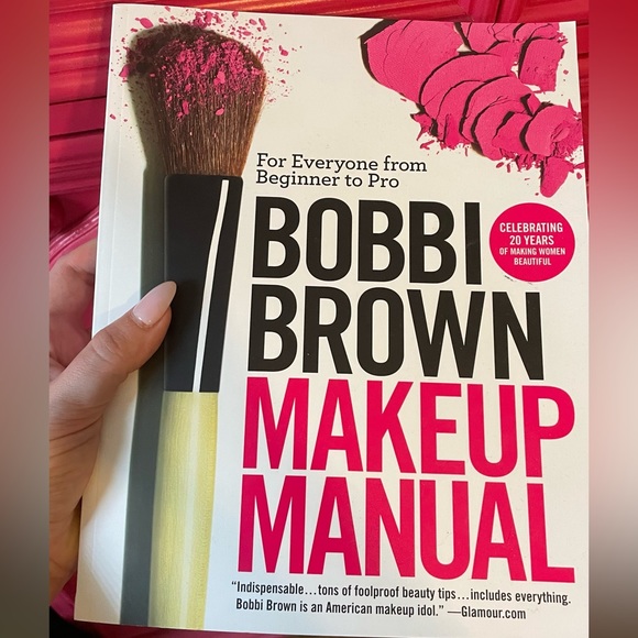 Brand New Bobbi Brown Makeup Manual.. The Makeup Bible! - Picture 1 of 3
